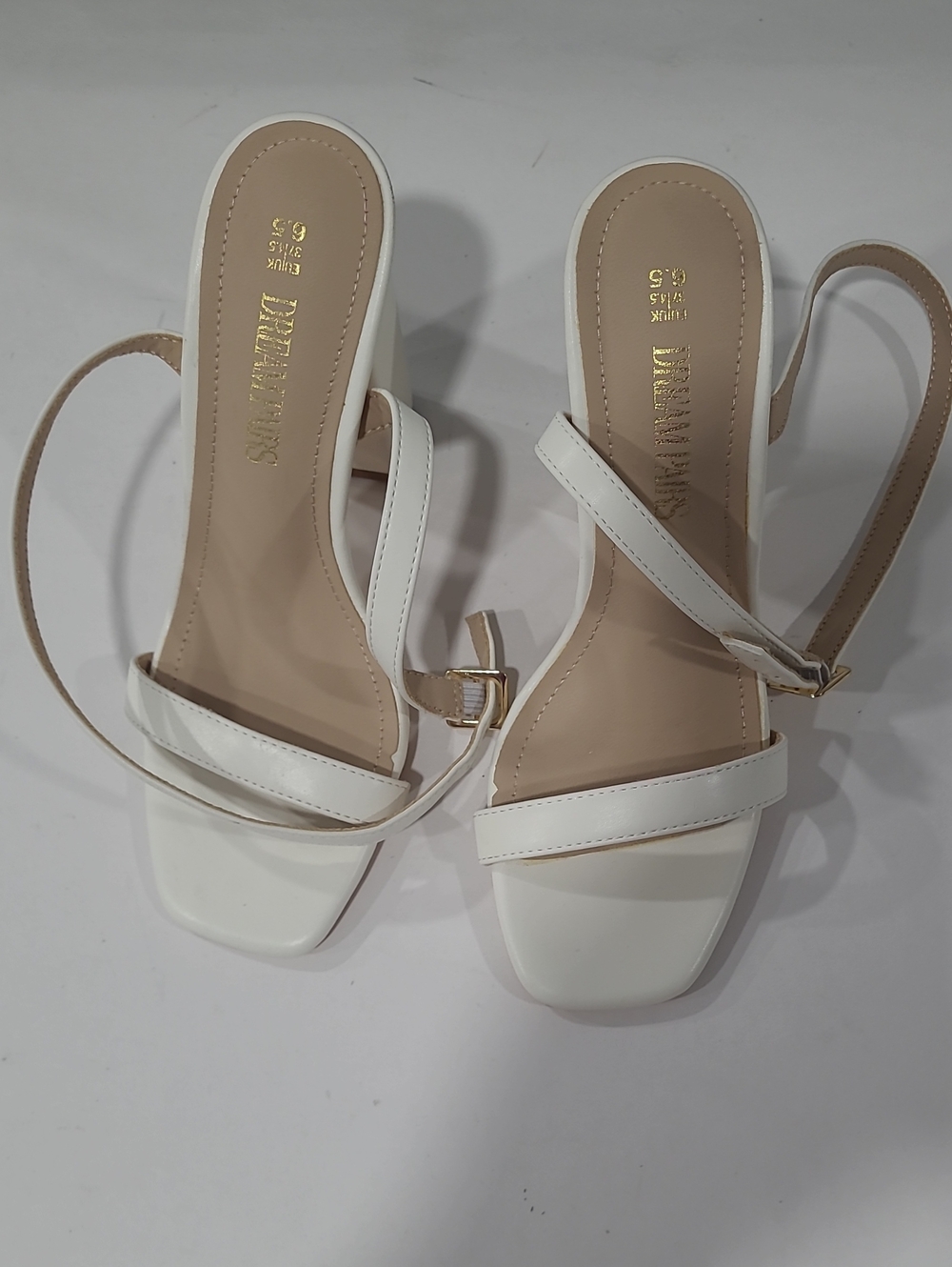 Dream Pairs White Strappy Square Toe Heeled Sandals 3.5 Heght Hells Sz 6.5